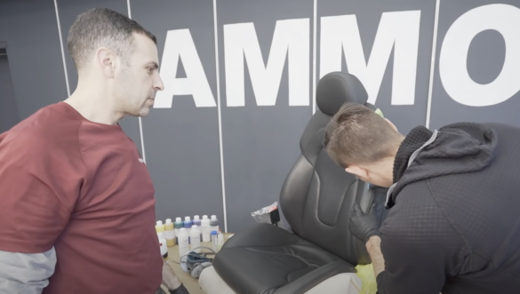 [VIDEO] How to Repair Damaged Car Seat Audi R8 Leather Repair Steps (Video)